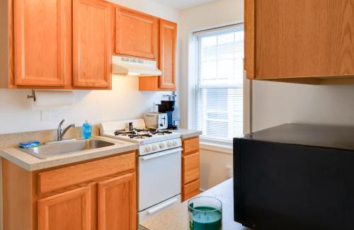 Ocean Grove Apartment | Walk to Downtown and Beach Ocean Grove Apartment!