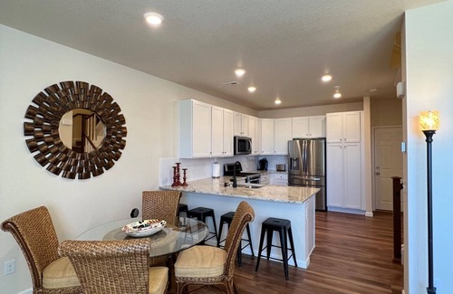 Erie House | Walk to downtown, community pool. 30 minutes to Denver, Boulder, Ft Collins.