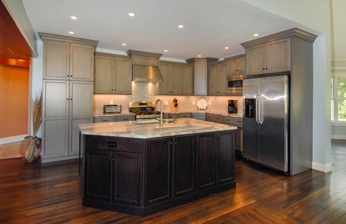 Wells House | Walk to Drakes Island Beach, Large Kitchen & Yard, Theater & Gym! Very Private
