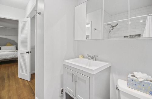 North Buckhead House | Walk to Everything! Beautiful Buckhead Home- You will Love!