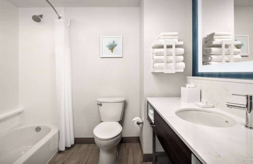 Pineapple Grove Arts District House | Walk to Everything – 3 Cozy Delray Units Near Beach, Cafés, and Galleries