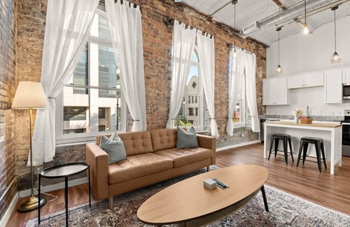 South Downtown Apartment | Walk to Georgia World Congress Center | Downtown Duo
