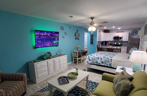 Englewood Apartment | WALK TO GULF BEACH ACCESS! Coastal Studio – Starfish Stays 2C Dog Friendly.