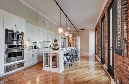 Downtown Nashville Condo | WALK to Honky Tonks from a Unique and Private Loft Downtown
