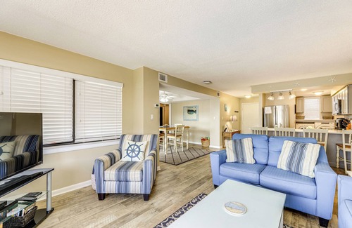 Indian Beach Condo | Walk to Indian Beach: Condo w/Ocean-View Balcony