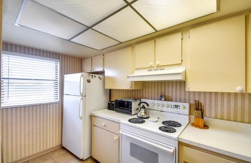 Madeira Beach Apartment | Walk to Madeira Beach Coastal Condo with Balcony