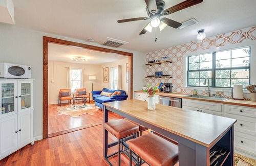 Bandera Cottage | Walk to Main Street: Cottage w/Deck in Bandera!
