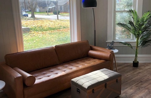 Port Washington Apartment | Walk to Marina, Beautiful 2BR/1Ba