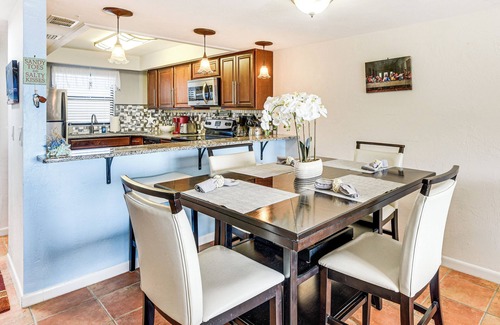 Ocean View Halifax Estates Condo | Walk to Ocean: Daytona Beach Shores Condo w/Pool!