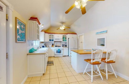 Buzzards Bay House | Walk to Onset Beach Gorgeous Victorian Home - Free Aug 21-24th!