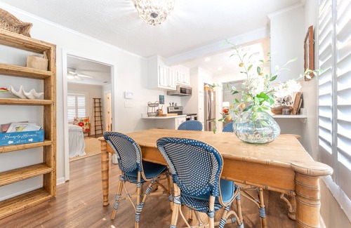 Saint Simons Island House | Walk to Pier | Pet Friendly | 1 Block to Beach!