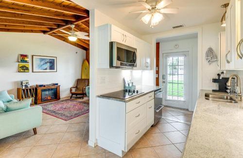 Ormond Beach Plaza House | Walk to Shore and Pier Family Home in Ormond Beach