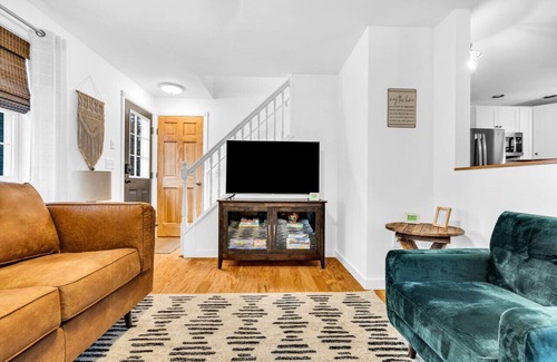 Bridgton House | Walk to Ski Mtn, Moose Pond & Hiking Trails! Media & Game Room! Fire Pit!