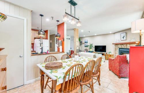 Snowshoe Apartment | Walk to Slopes Snowshoe Condo with Sunroom