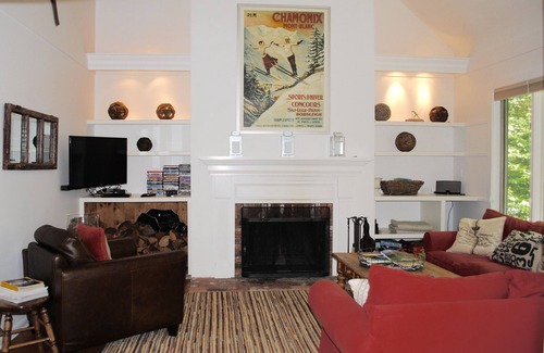 Warren Condo | Walk to Slopes, Sugarbush Village, Castlerock Condo