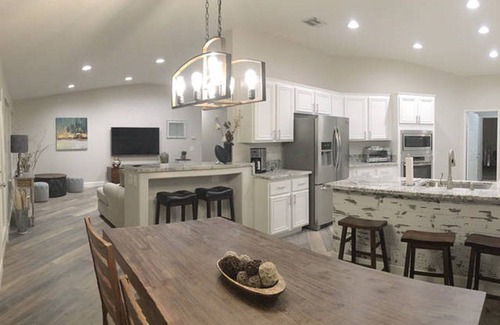 La Quinta House | Walk to Tennis Garden BNP Paribas Pool & Jacuzzi #0650854b