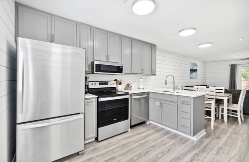 Bahama Beach Condo | Walk To The Beach, Restaurants & Shipwreck Waterpark - 2.5 Miles From Pier Park