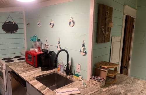 Folly Beach Apartment | Walk to the beach, restaurants, bars and shopping. Park the car and enjoy Folly