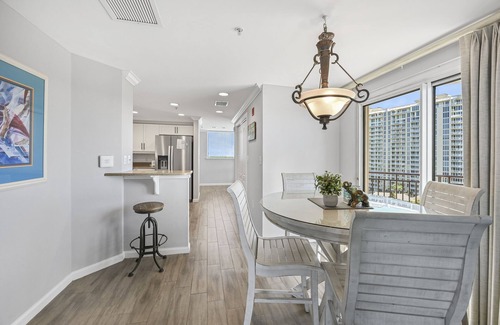 Sandestin Condo | Walk to the Beach ~ Beach Front ~ Community Pool ~ Family Friendly