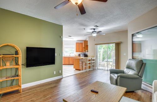 New Smyrna Beach Apartment | Walk to the Beach! New Smyrna Hideaway with Patio