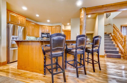 Steamboat Springs House | Walk to the gondola Townhome w/deck, fireplace, W/D & shared hot tubs/pool