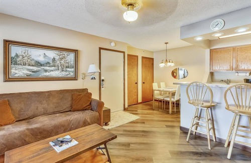 Timberline Condo | Walk to the lift at Timberline Mt. Welcome to Slope Side Delight!