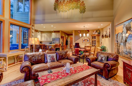 Deer Valley House | Walk to the lifts from this updated townhome. Panoramic Views, Private Hot Tub!