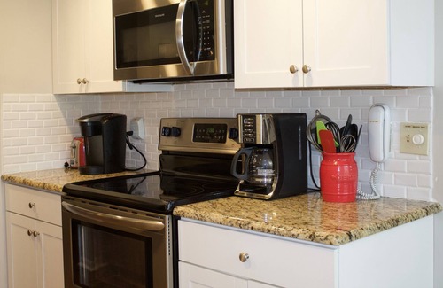 Shipyard Plantation Condo | Walk to the beach - Beachwalk Villa Discount for Prime Summer 2024 Weekly Stays