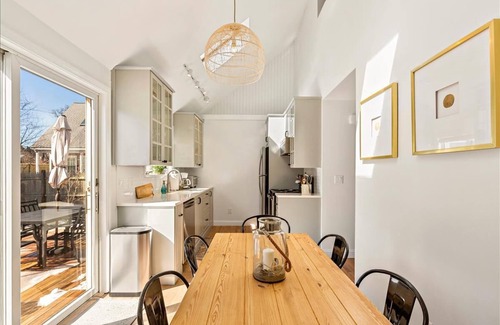 Edgartown House | Walk To Town - Beautiful Edgartown House