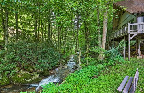 Roan Mountain House | Walk to Trails Creekside Roan Mountain Cabin