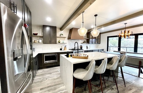 Uptown Sedona House | Walk to Uptown Stunning Views Hot Tub 5BR