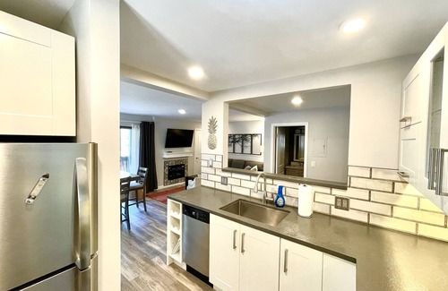 Mammoth Lakes Apartment | Walk to Village-Luxury studio with heated floors throughout-You deserve this!