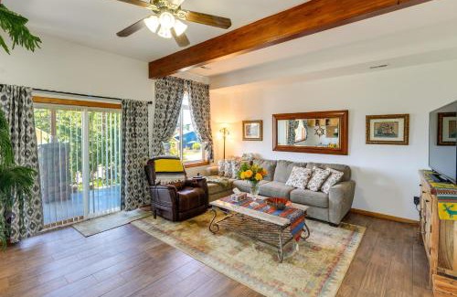 Camano Island House | Walk to Water Camano Home with Ocean-View Deck