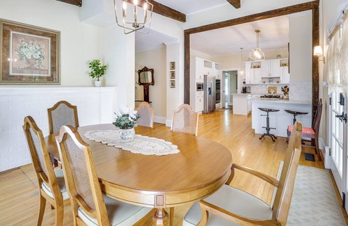 Elizabeth City House | Walk to Waterfront: Downtown Elizabeth City Home!