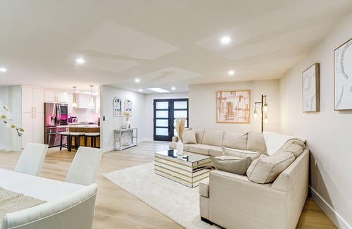 West End House | Walk to Waterfront Park: Modern Home in Tacoma
