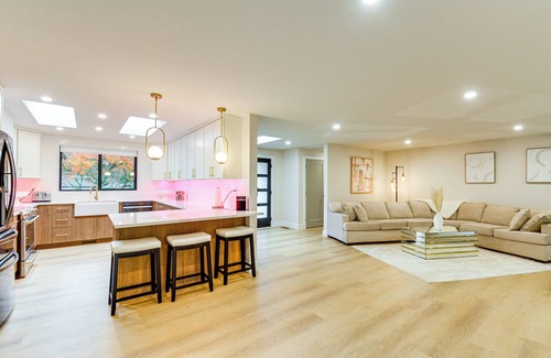 West End House | Walk to Waterfront Park: Modern Home in Tacoma