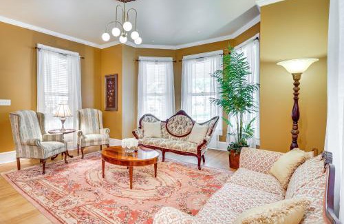 Elizabeth City House | Walk to Waterfront Downtown Elizabeth City Home!