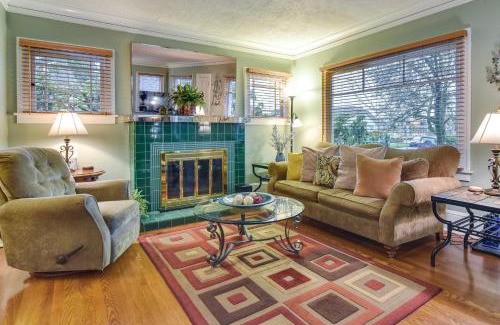 King House | Walk to Williams District Home with Hot Tub and Patio