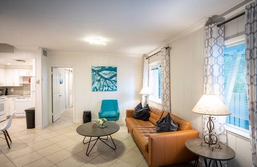 Wilton Manors House | Walk to Wilton Drive - Spacious Quiet Villa 1