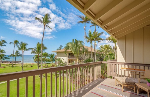 Wailua Condo | Walkable to town and Oceanfront with A/C!