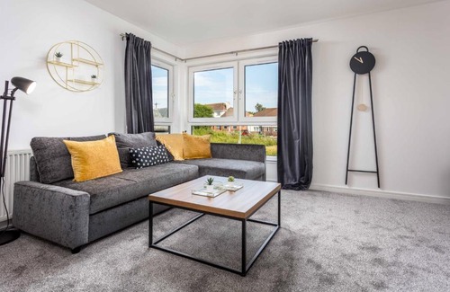 Kilmarnock Apartment | Walker Suite No82 - Donnini Apartments