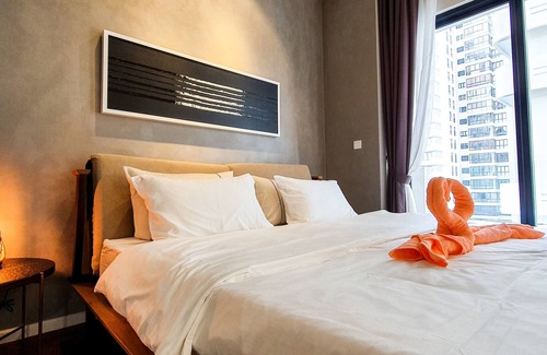 Kuala Lumpur City Centre Condo | Walking Distance to KLCC | 6 -8 pax | Cozy & Fun Home