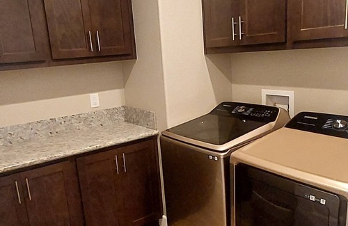 Murphys House | Walking distance to downtown Murphys - Shopping, Restaurants, Wine Tasting