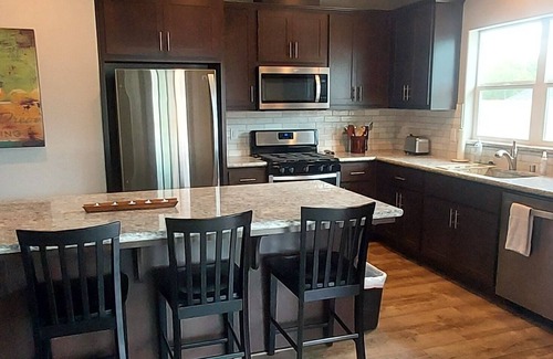 Murphys House | Walking distance to downtown Murphys - Shopping, Restaurants, Wine Tasting