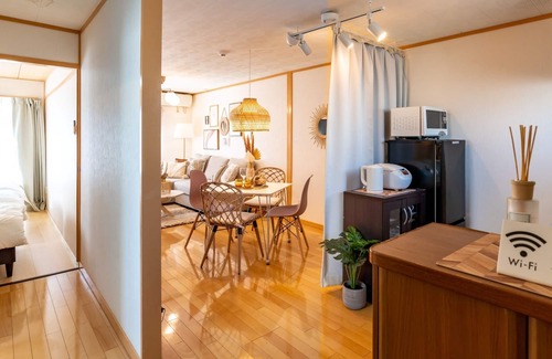 Higashimachi Apartment | Walking distance to Kokusai Dori near stationC52/Naha Okinawa