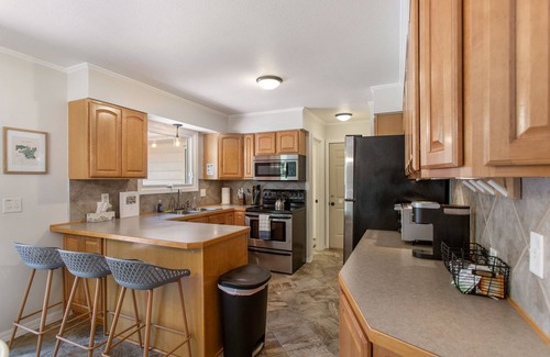 Holland House | Walking Distance to Lake MI Beach! Kid-Friendly Retreat with Game Room and 5 BRs