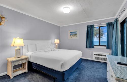 Myrtle Beach Apartment | Walking distance to the beach Ocean Forest Villas