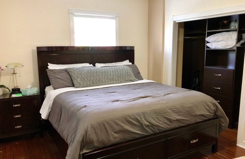 Grandview Heights House | Walking Distance to Easteries & Conventiontion Center!