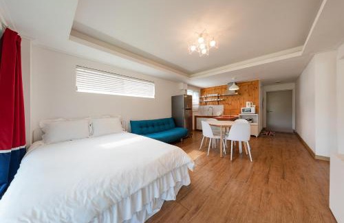 Gapyeong House | Walking Sky Pension
