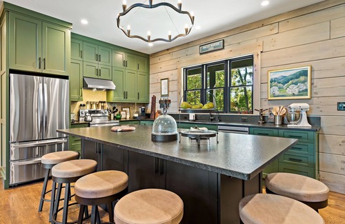 Black Mountain House | Wallace Mountain Lodge | Deck, Fire Pit & Year-round Mountain Views!